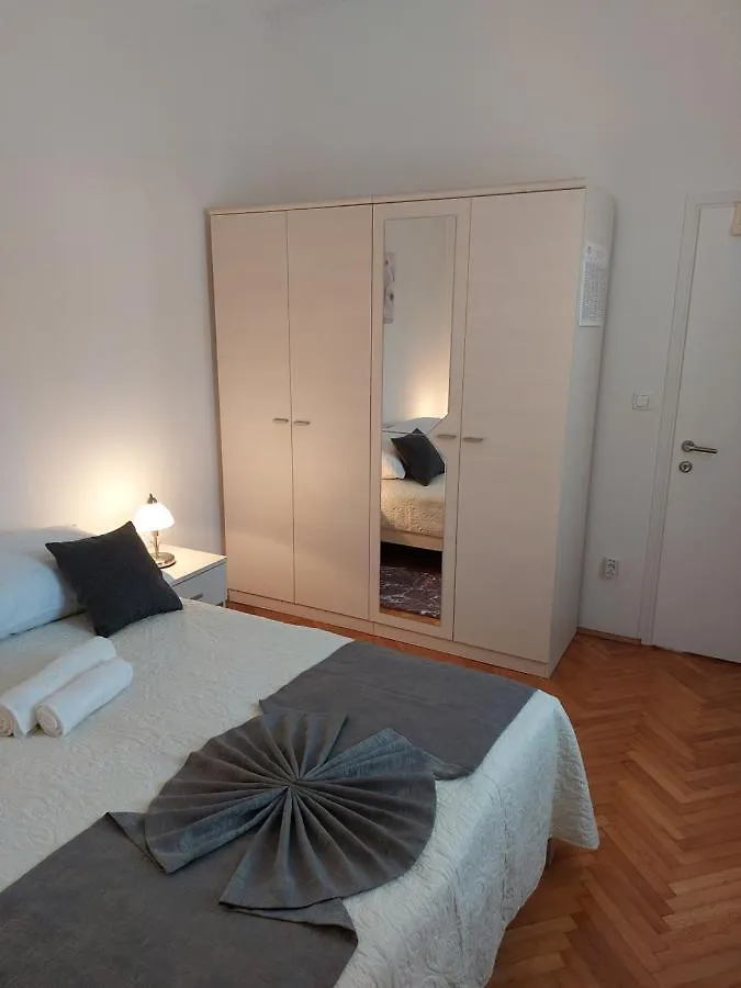 Apartment Hrzic Malinska
